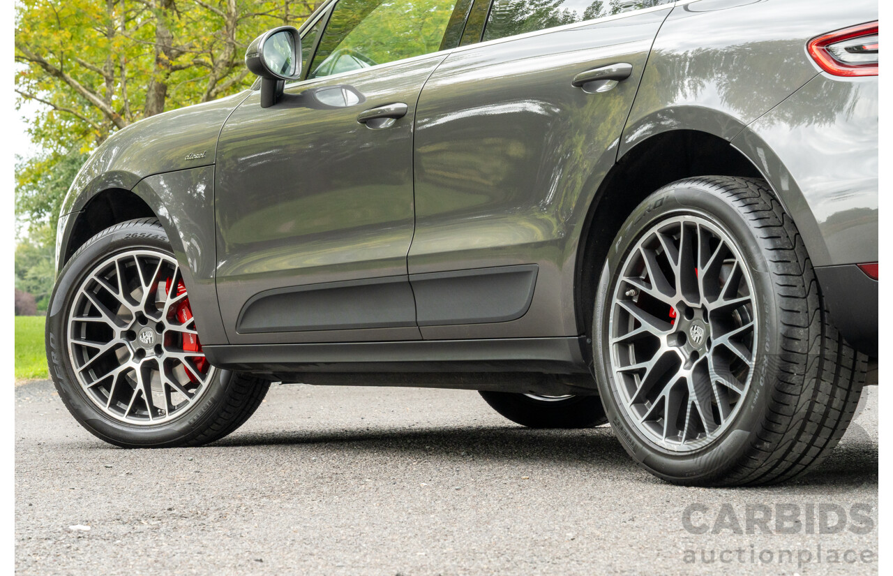 7/2017 Porsche Macan S Diesel (AWD) MY17 4d Wagon Agate Grey Metallic Turbo Diesel V6 3.0L