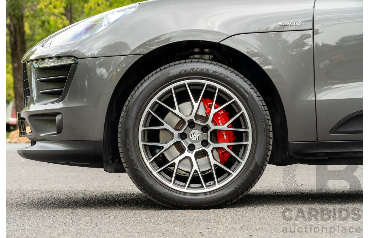 7/2017 Porsche Macan S Diesel (AWD) MY17 4d Wagon Agate Grey Metallic Turbo Diesel V6 3.0L