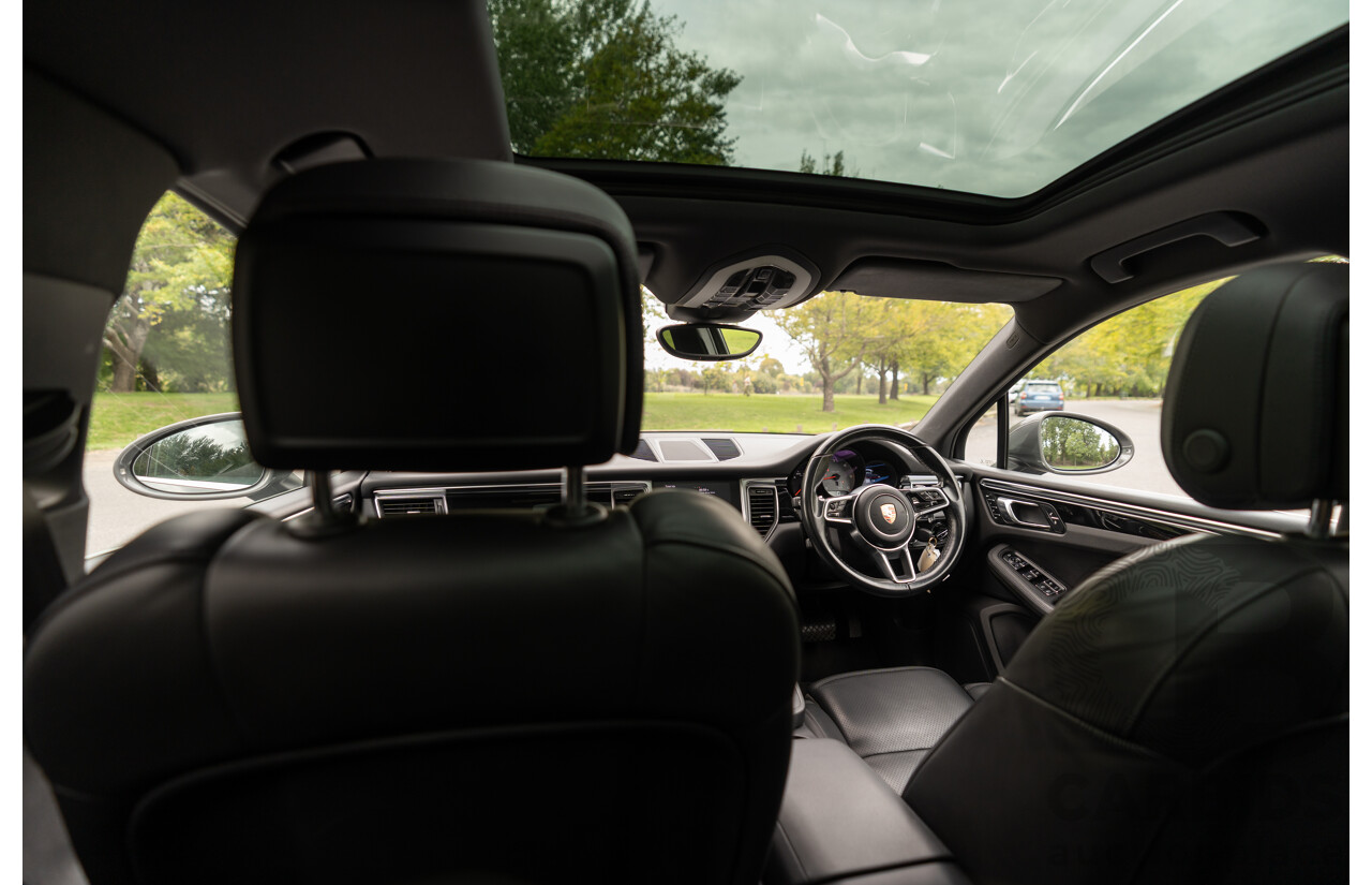 7/2017 Porsche Macan S Diesel (AWD) MY17 4d Wagon Agate Grey Metallic Turbo Diesel V6 3.0L