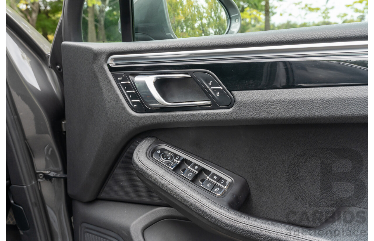 7/2017 Porsche Macan S Diesel (AWD) MY17 4d Wagon Agate Grey Metallic Turbo Diesel V6 3.0L