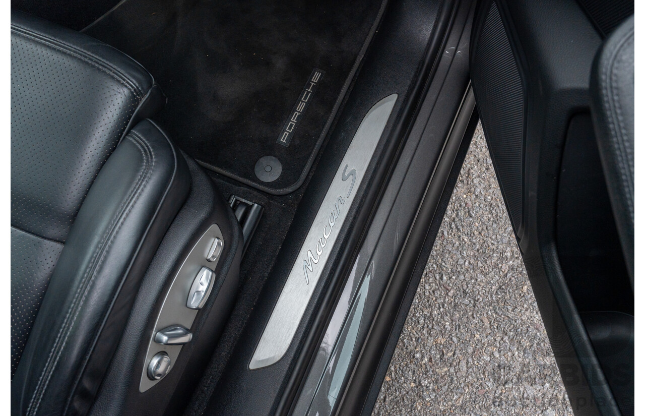 7/2017 Porsche Macan S Diesel (AWD) MY17 4d Wagon Agate Grey Metallic Turbo Diesel V6 3.0L