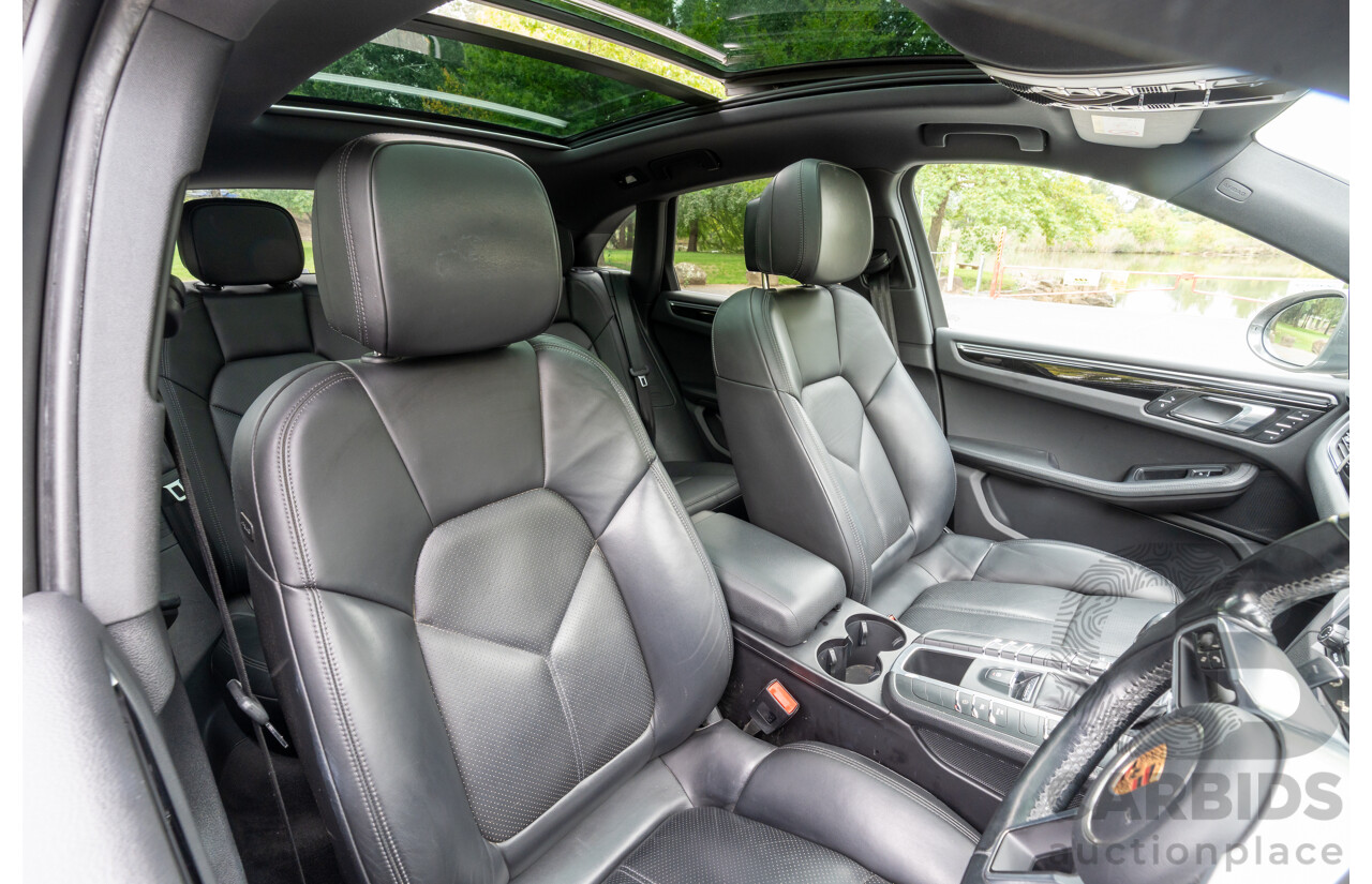 7/2017 Porsche Macan S Diesel (AWD) MY17 4d Wagon Agate Grey Metallic Turbo Diesel V6 3.0L