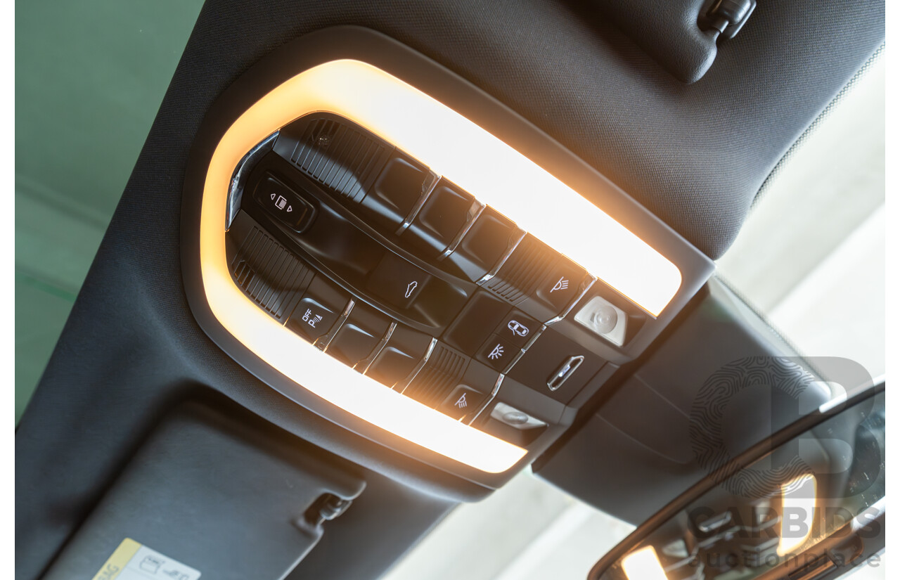 7/2017 Porsche Macan S Diesel (AWD) MY17 4d Wagon Agate Grey Metallic Turbo Diesel V6 3.0L