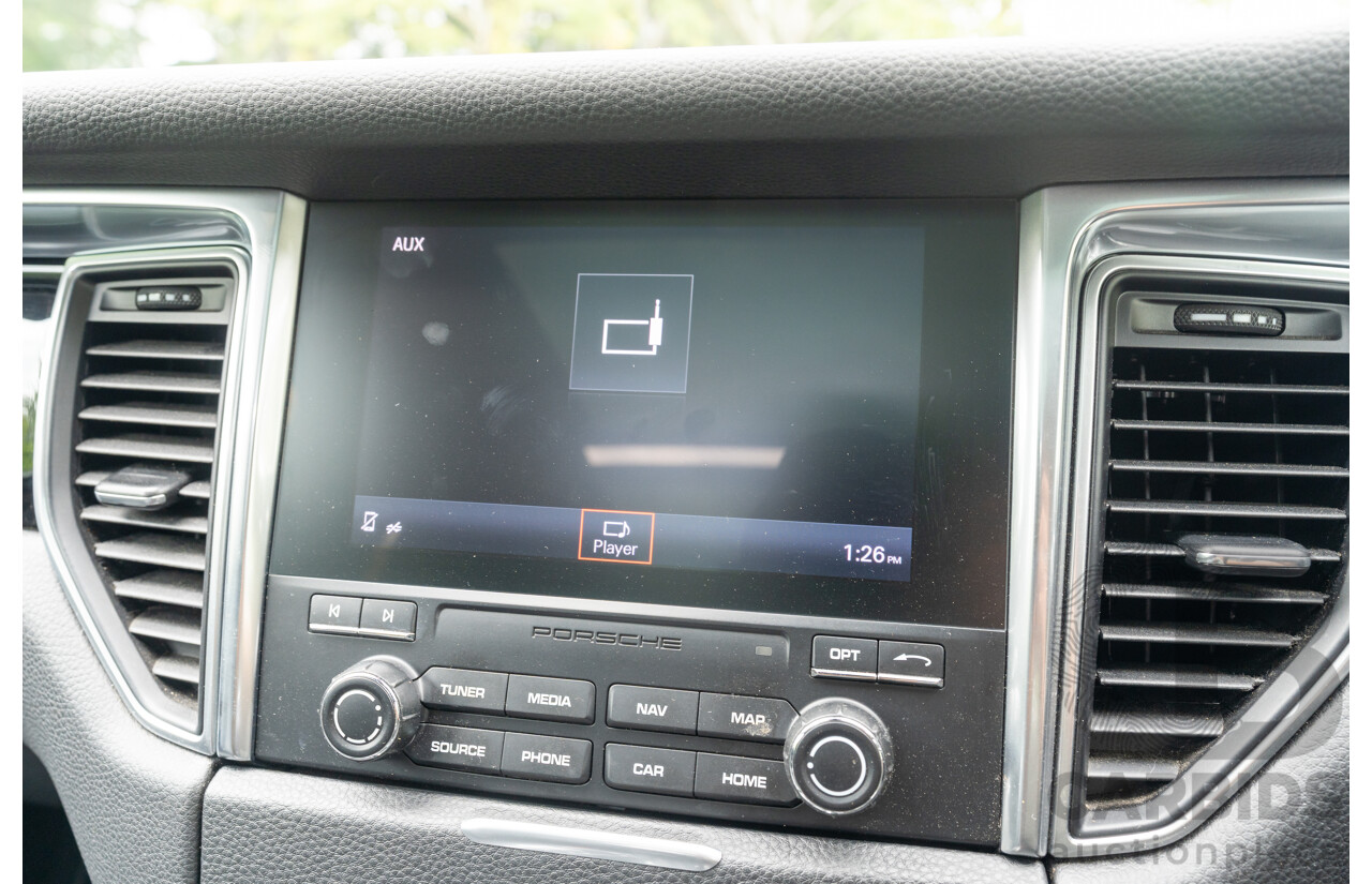 7/2017 Porsche Macan S Diesel (AWD) MY17 4d Wagon Agate Grey Metallic Turbo Diesel V6 3.0L