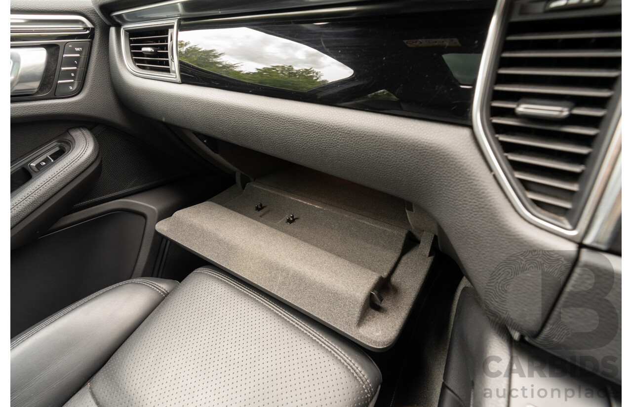 7/2017 Porsche Macan S Diesel (AWD) MY17 4d Wagon Agate Grey Metallic Turbo Diesel V6 3.0L