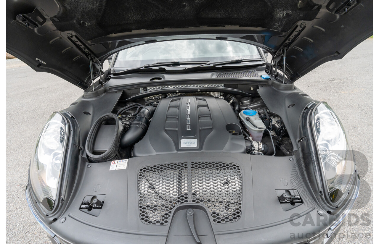 7/2017 Porsche Macan S Diesel (AWD) MY17 4d Wagon Agate Grey Metallic Turbo Diesel V6 3.0L