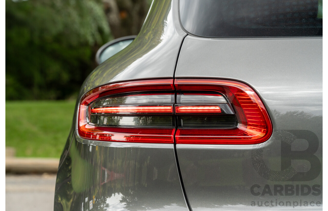 7/2017 Porsche Macan S Diesel (AWD) MY17 4d Wagon Agate Grey Metallic Turbo Diesel V6 3.0L