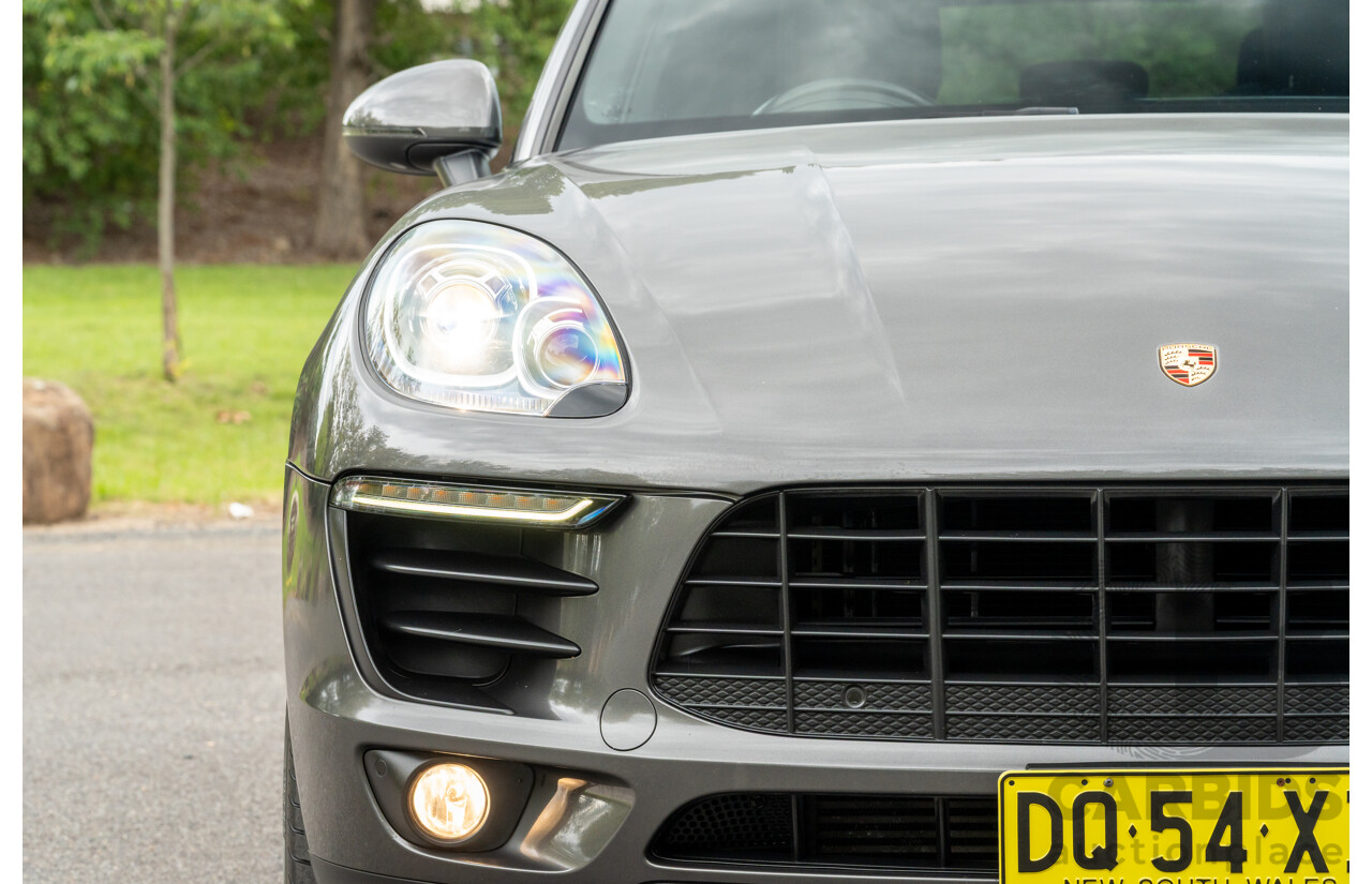7/2017 Porsche Macan S Diesel (AWD) MY17 4d Wagon Agate Grey Metallic Turbo Diesel V6 3.0L