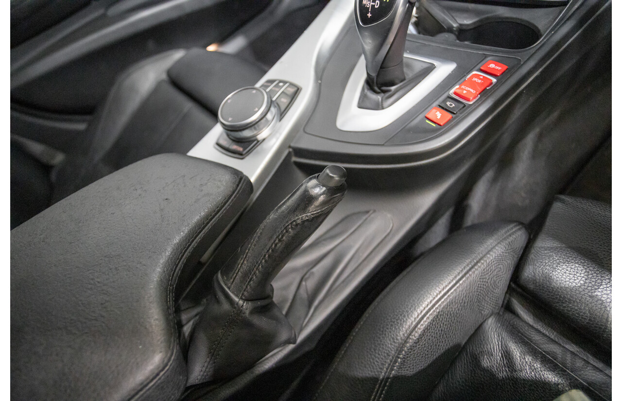 06/2017 BMW 330i M-Sport F30 LCI MY18 4D Sedan Black Sapphire Metallic Turbo 2.0L