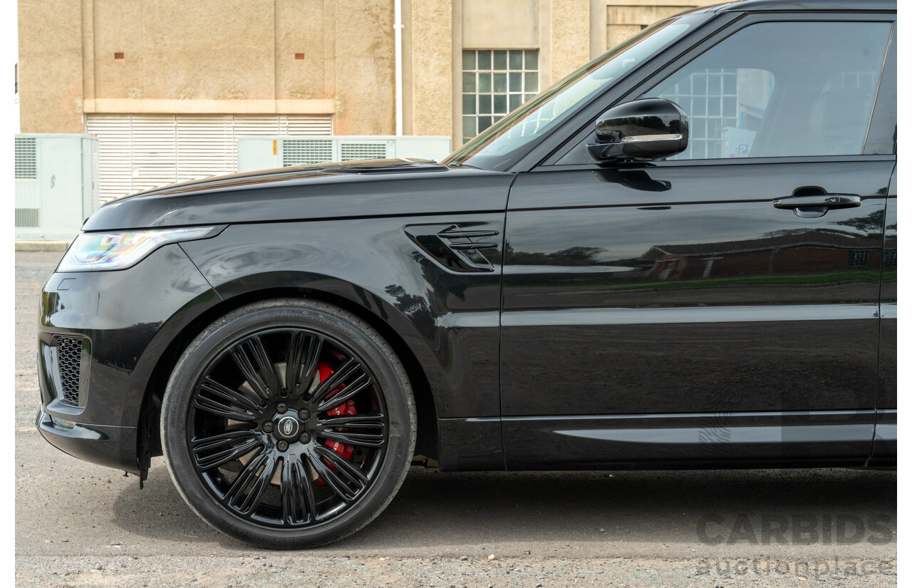 08/2019 Land Rover Range Rover Sport HSE Dynamic V8 SC (AWD) LW MY19.5 4d Wagon Ultimate Black Supercharged V8 5.0L