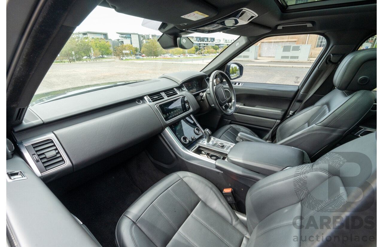 08/2019 Land Rover Range Rover Sport HSE Dynamic V8 SC (AWD) LW MY19.5 4d Wagon Ultimate Black Supercharged V8 5.0L