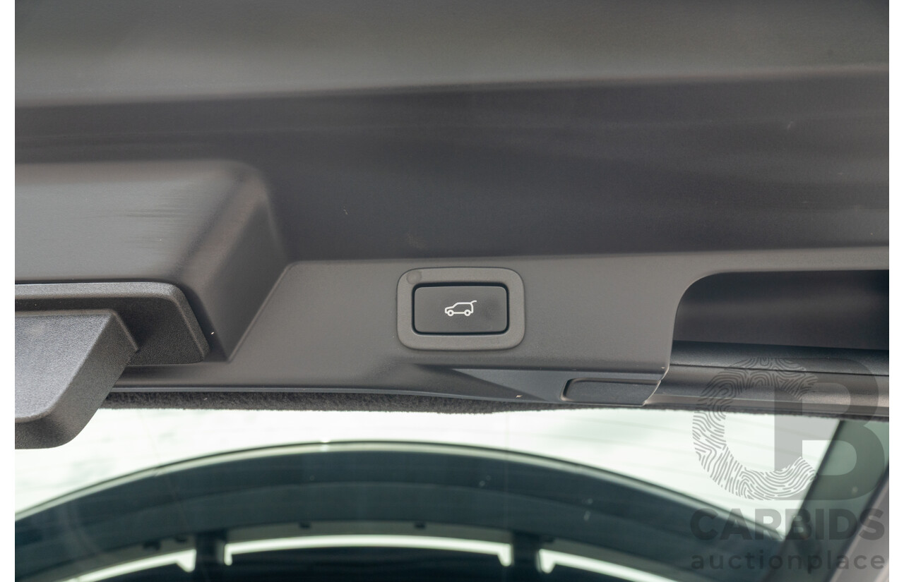 08/2019 Land Rover Range Rover Sport HSE Dynamic V8 SC (AWD) LW MY19.5 4d Wagon Ultimate Black Supercharged V8 5.0L