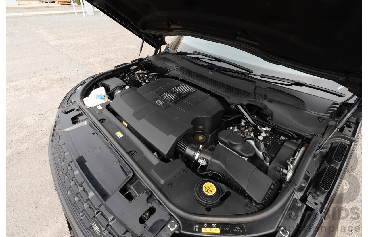 08/2019 Land Rover Range Rover Sport HSE Dynamic V8 SC (AWD) LW MY19.5 4d Wagon Ultimate Black Supercharged V8 5.0L