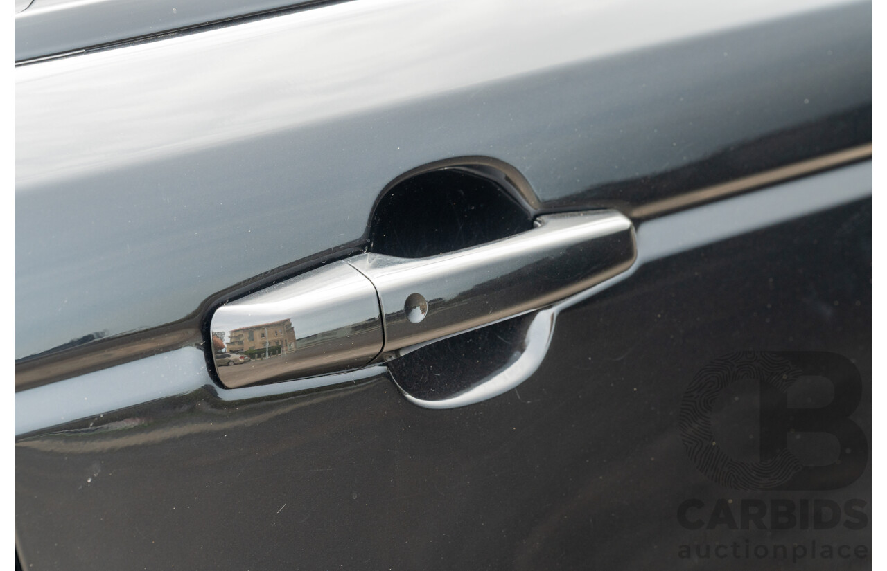 08/2019 Land Rover Range Rover Sport HSE Dynamic V8 SC (AWD) LW MY19.5 4d Wagon Ultimate Black Supercharged V8 5.0L