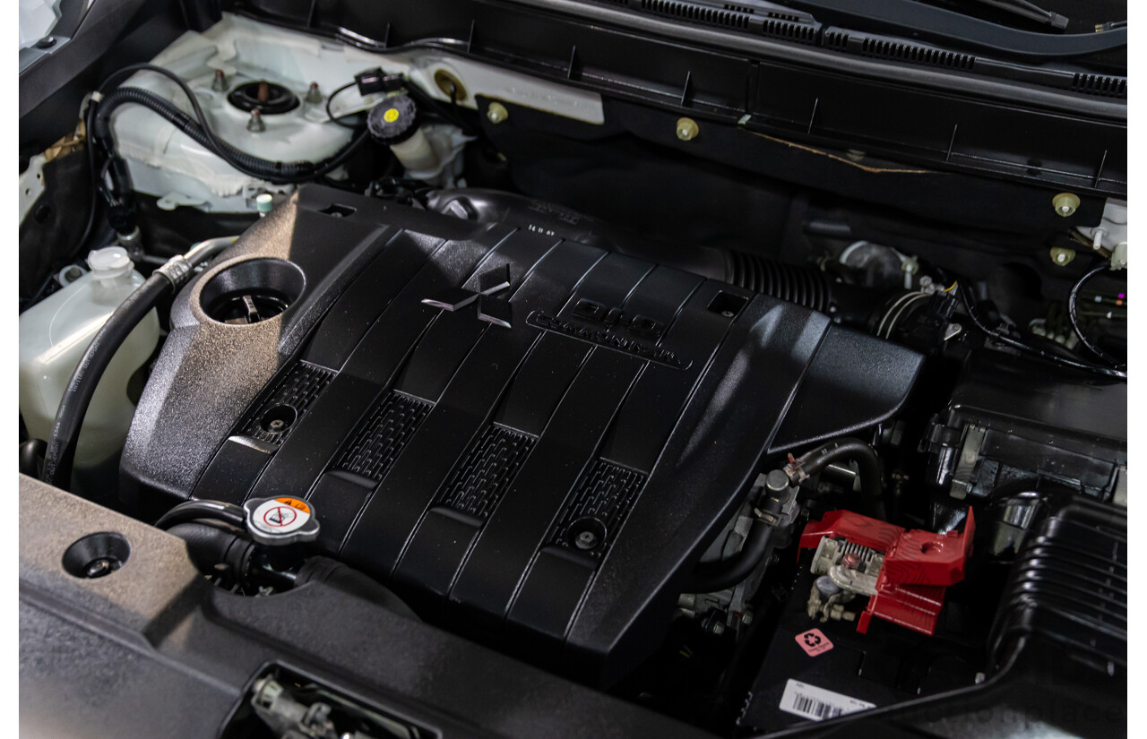 12/2014 Mitsubishi ASX XLS (AWD) XB MY15 4d Wagon Silky White Pearl Turbo Diesel 2.3L