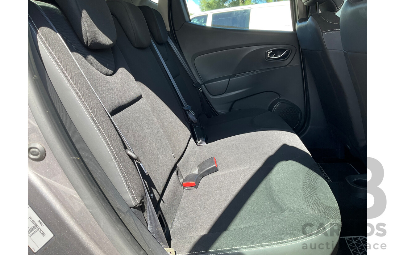 5/2014 Renault Clio Expression X98 5d Hatchback Grey 1.2L