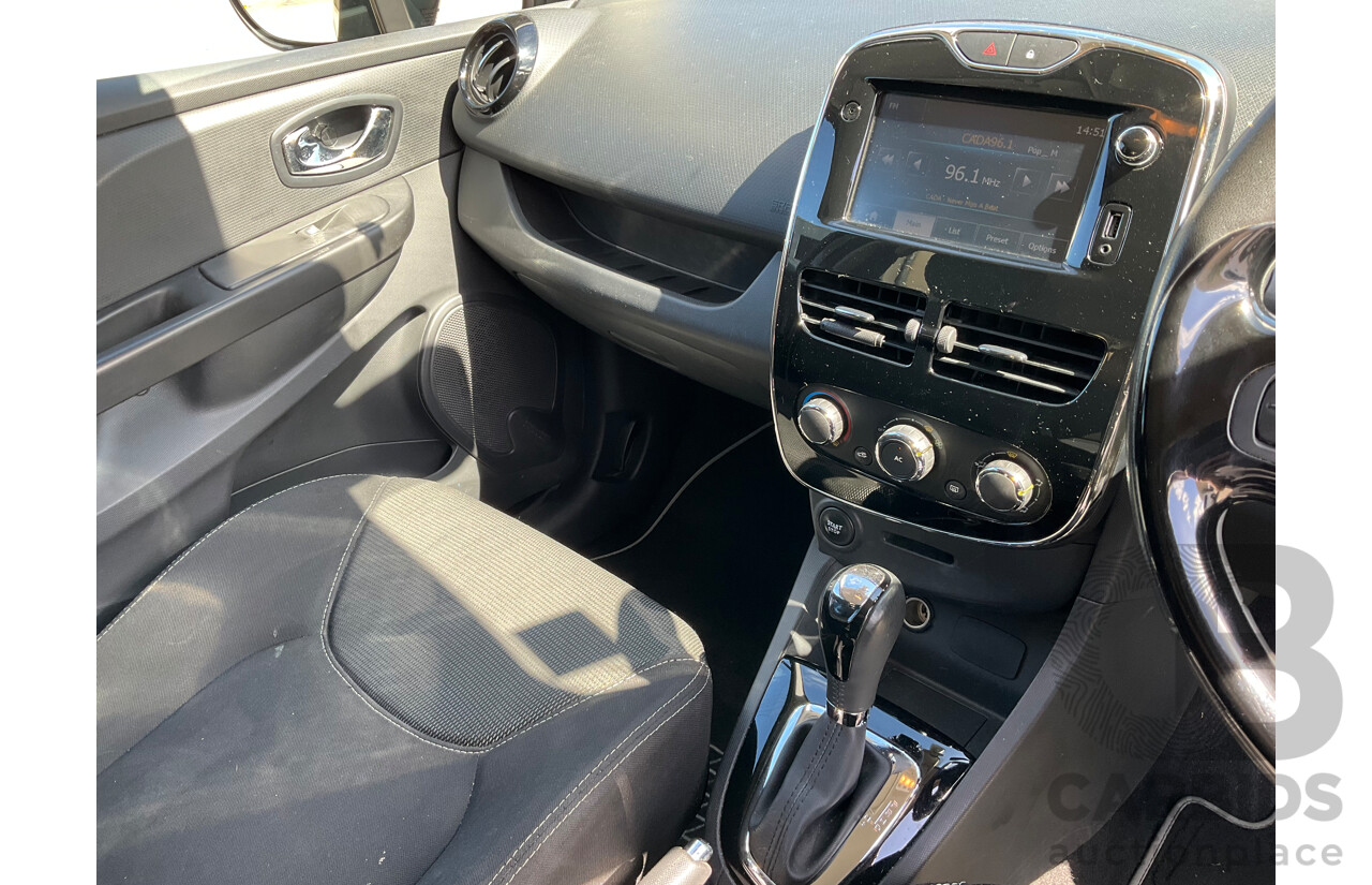 5/2014 Renault Clio Expression X98 5d Hatchback Grey 1.2L