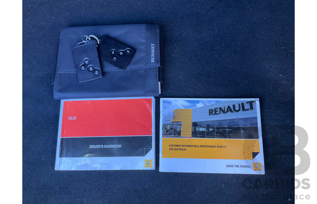 5/2014 Renault Clio Expression X98 5d Hatchback Grey 1.2L