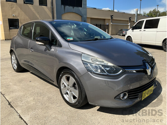 5/2014 Renault Clio Expression X98 5d Hatchback Grey 1.2L