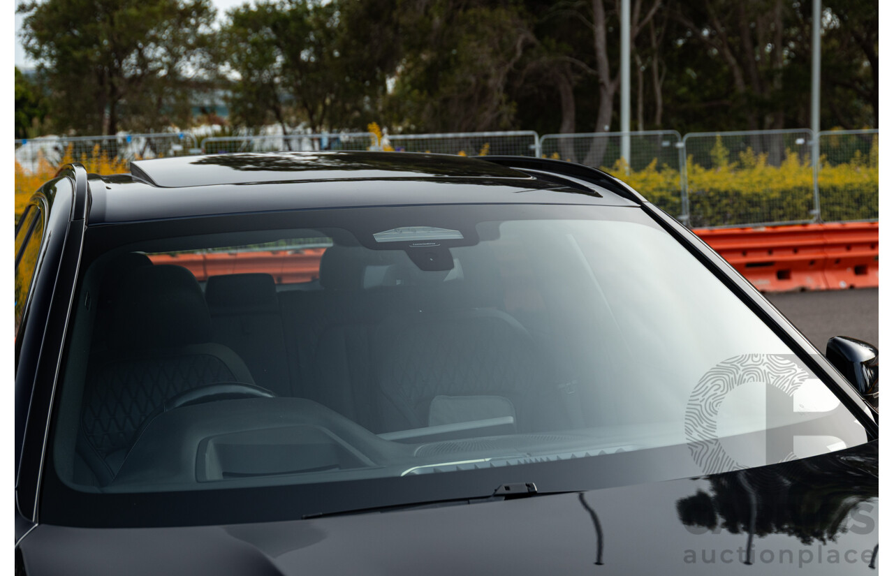 02/2021 Bmw X5 M50i (AWD) G05 MY21 4d Wagon Carbon Black Metallic Twin Turbo V8 4.4L