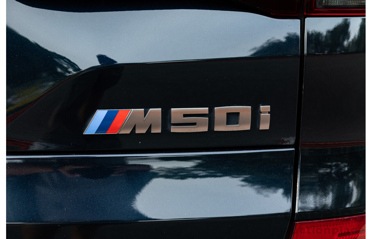 02/2021 Bmw X5 M50i (AWD) G05 MY21 4d Wagon Carbon Black Metallic Twin Turbo V8 4.4L