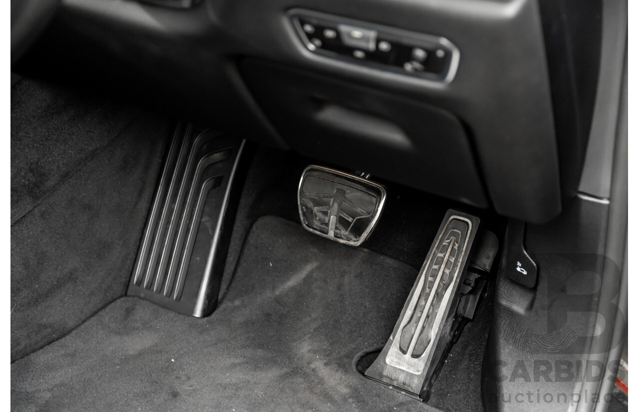 02/2021 Bmw X5 M50i (AWD) G05 MY21 4d Wagon Carbon Black Metallic Twin Turbo V8 4.4L