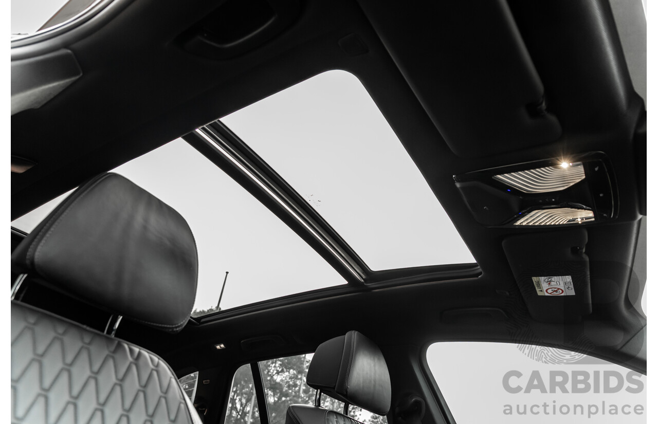 02/2021 Bmw X5 M50i (AWD) G05 MY21 4d Wagon Carbon Black Metallic Twin Turbo V8 4.4L