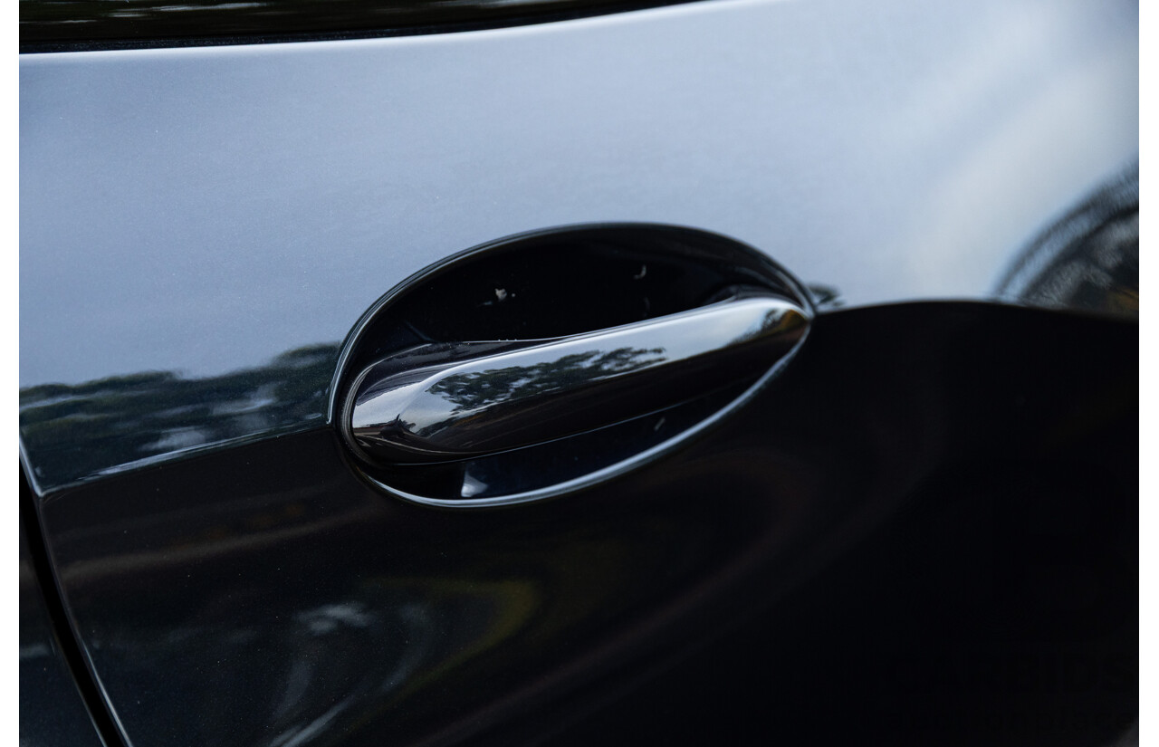 02/2021 Bmw X5 M50i (AWD) G05 MY21 4d Wagon Carbon Black Metallic Twin Turbo V8 4.4L