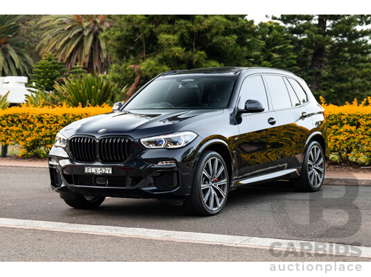 02/2021 Bmw X5 M50i (AWD) G05 MY21 4d Wagon Carbon Black Metallic Twin Turbo V8 4.4L