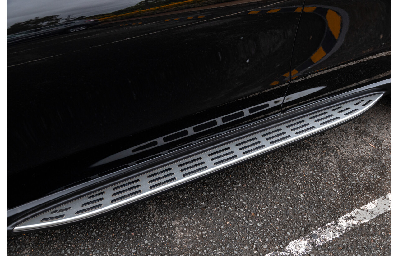 12/2019 Mercedes Benz GLE400d 4Matic (AWD) V167 MY20 4d Wagon Obsidian Black Metallic Twin Turbo Diesel V6 2.9L - 7 Seater