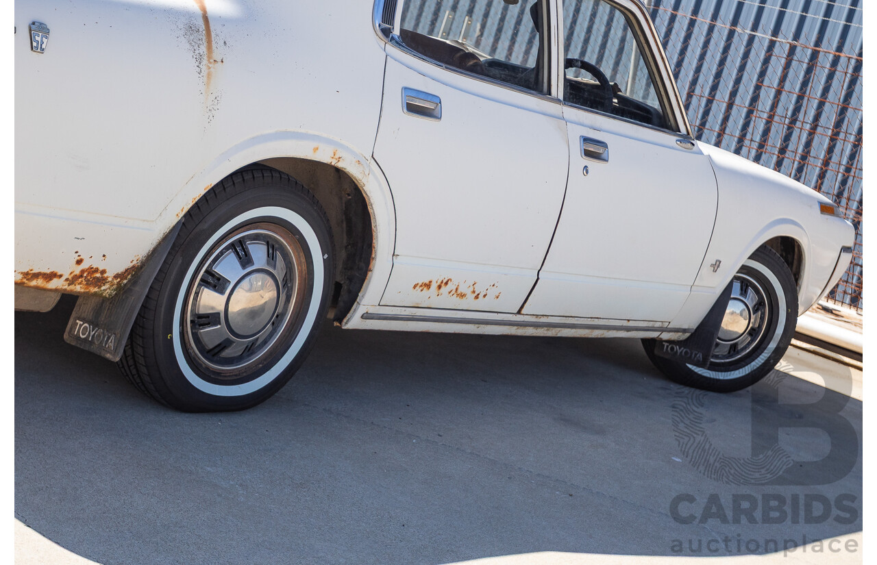 11/1971 Toyota Crown SE MS65 4d Sedan White 2.6L