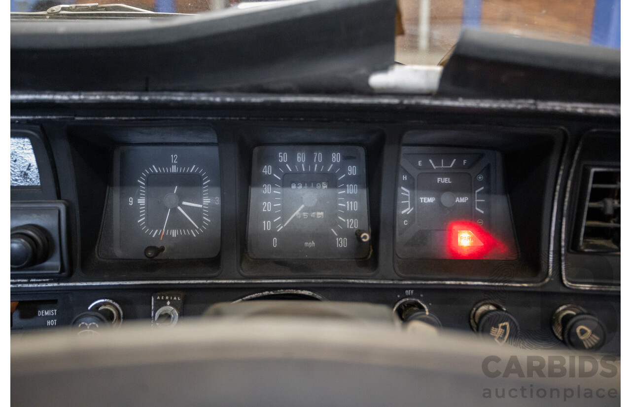 11/1971 Toyota Crown SE MS65 4d Sedan White 2.6L