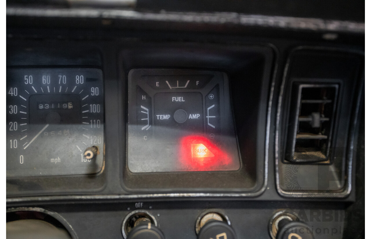 11/1971 Toyota Crown SE MS65 4d Sedan White 2.6L