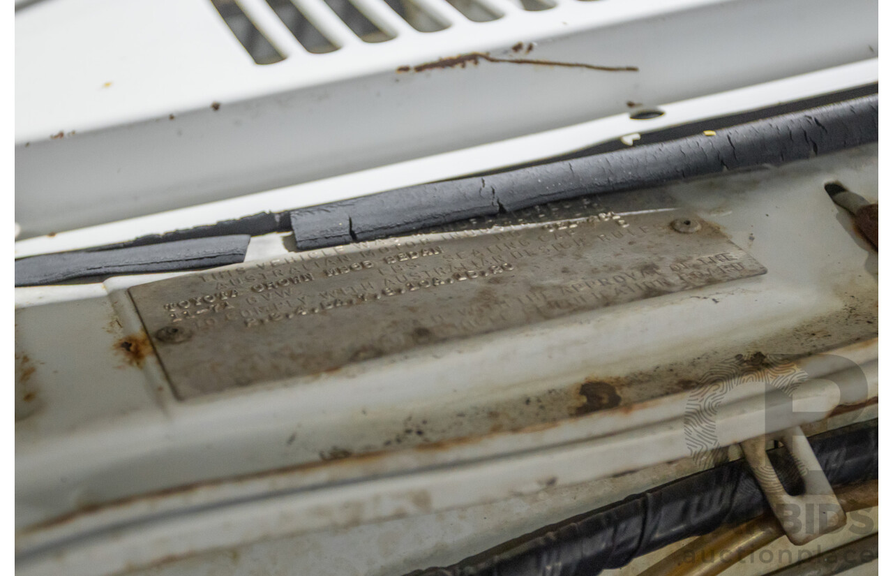 11/1971 Toyota Crown SE MS65 4d Sedan White 2.6L