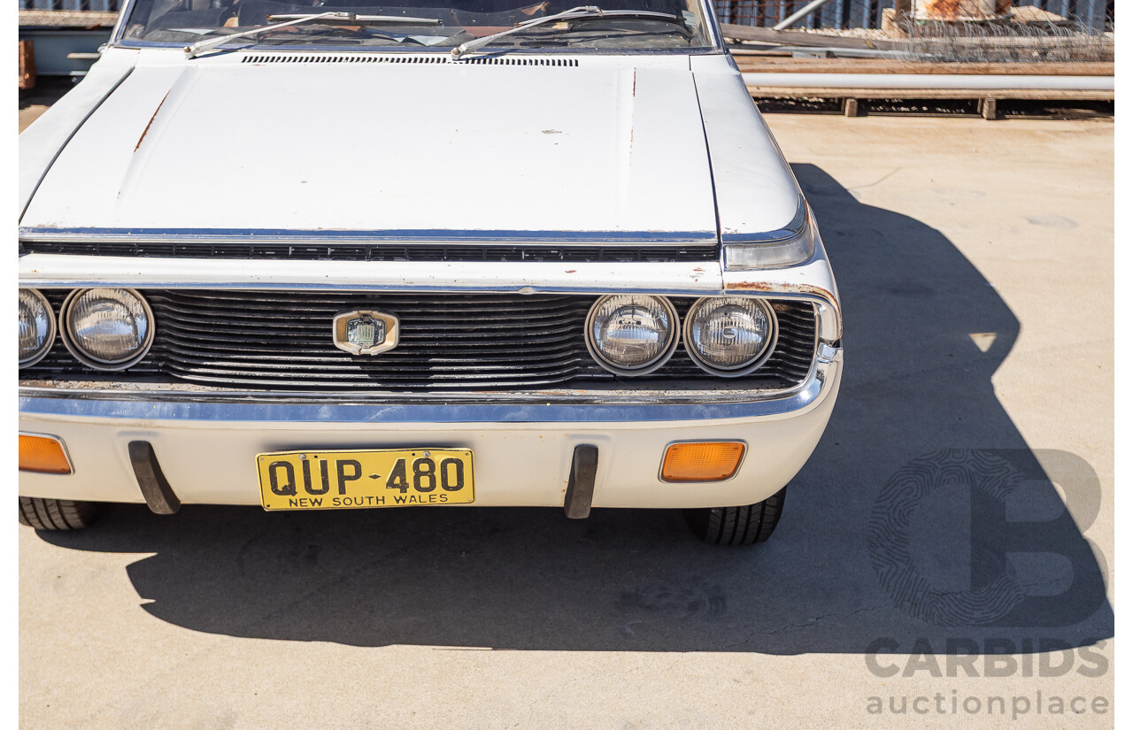 11/1971 Toyota Crown SE MS65 4d Sedan White 2.6L
