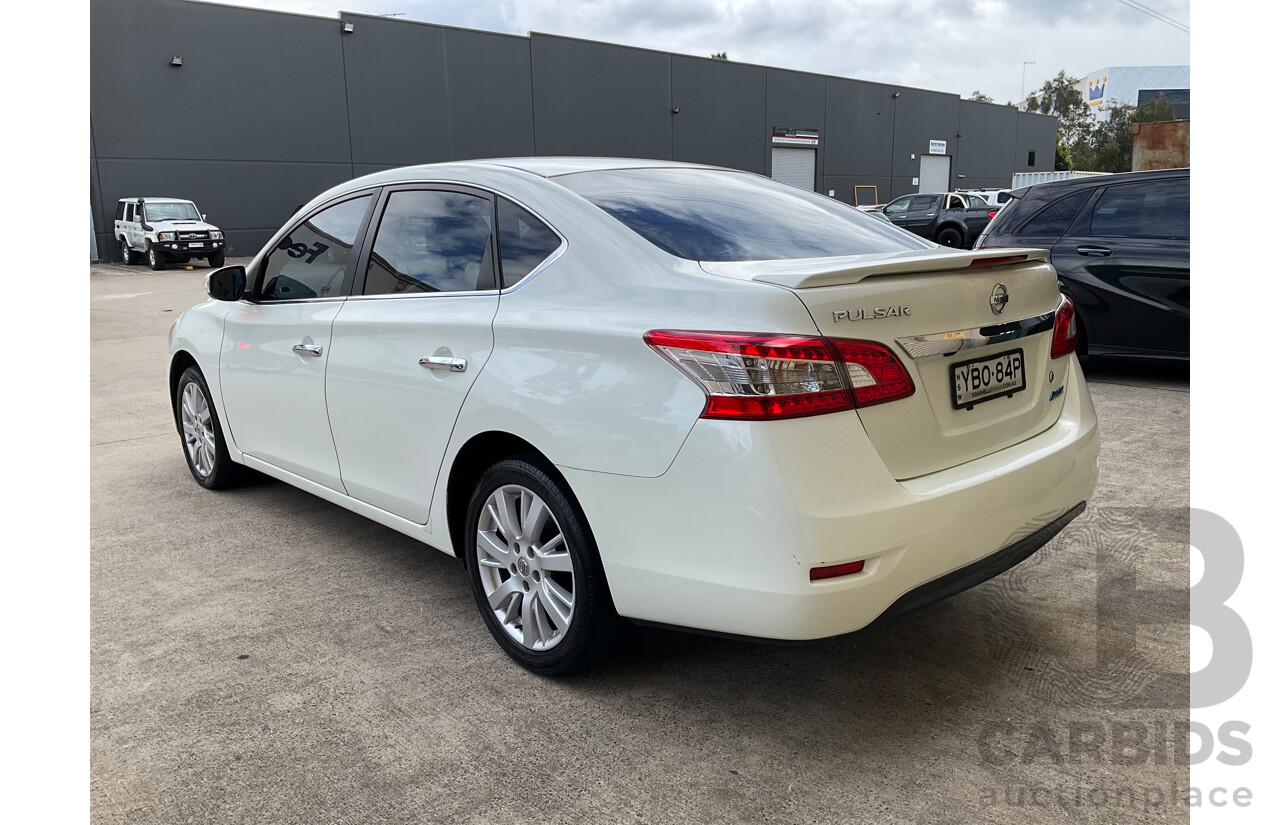 5/2014 Nissan Pulsar Ti B17 4d Sedan Diamond White 1.8L