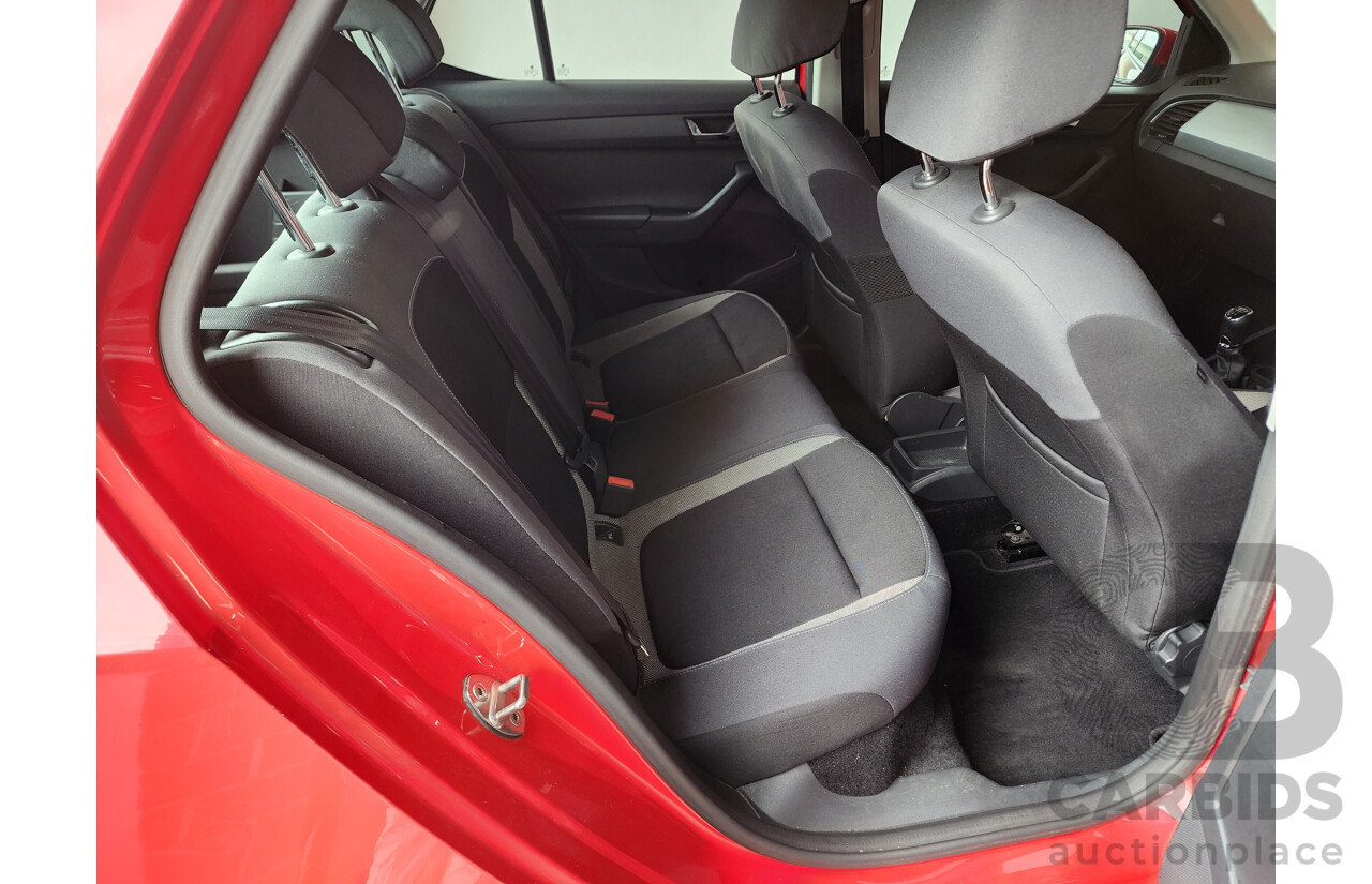 10/2015 Skoda Fabia 66 TSI NJ 5d Hatchback Red 1.2L