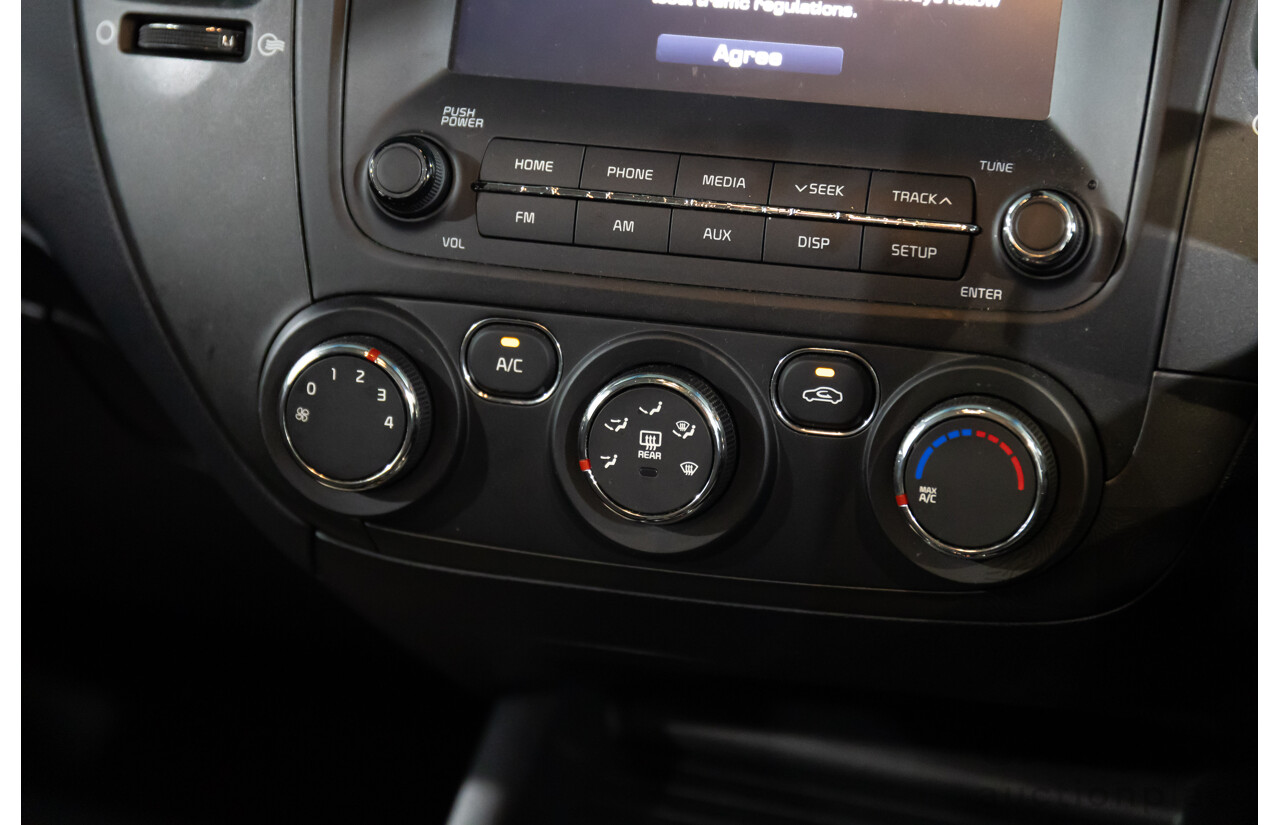 02/2017 Kia Cerato S Premium (FWD) YD MY17 4d Sedan Temptation Red 2.0L