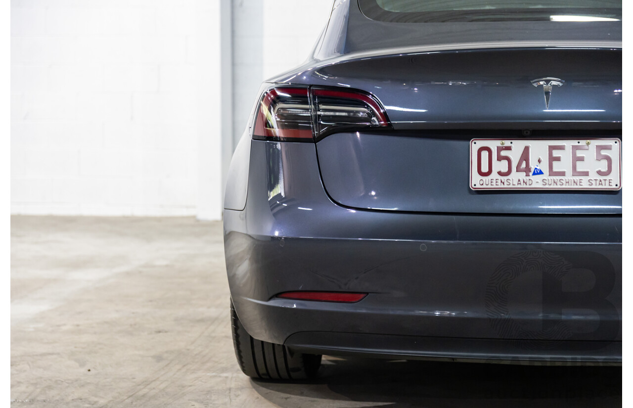 05/2020 Tesla Model 3 E1RB Standard Range (RWD) MY20 5D Sedan Midnight Silver Metallic Electric EV - 190kW