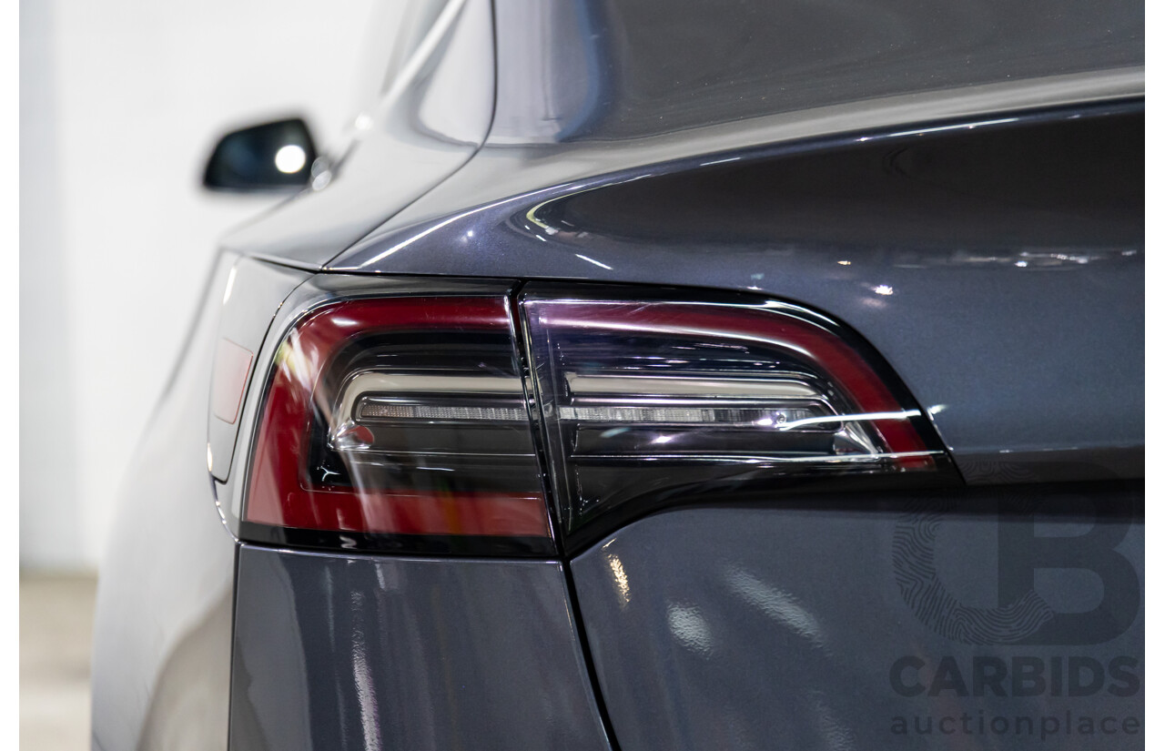 05/2020 Tesla Model 3 E1RB Standard Range (RWD) MY20 5D Sedan Midnight Silver Metallic Electric EV - 190kW