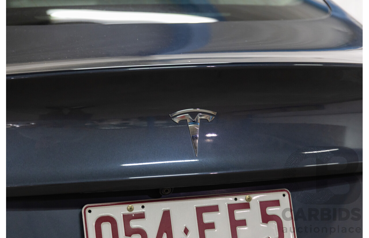 05/2020 Tesla Model 3 E1RB Standard Range (RWD) MY20 5D Sedan Midnight Silver Metallic Electric EV - 190kW