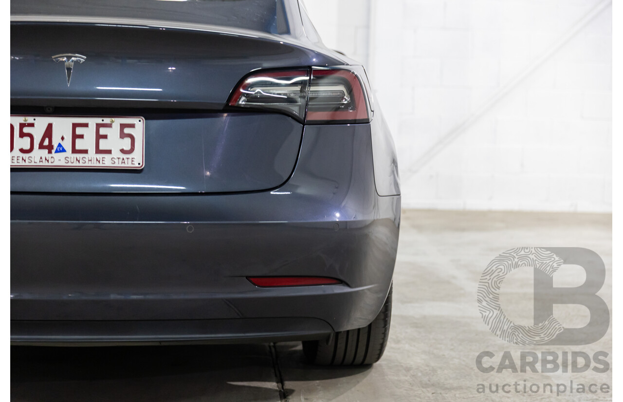 05/2020 Tesla Model 3 E1RB Standard Range (RWD) MY20 5D Sedan Midnight Silver Metallic Electric EV - 190kW