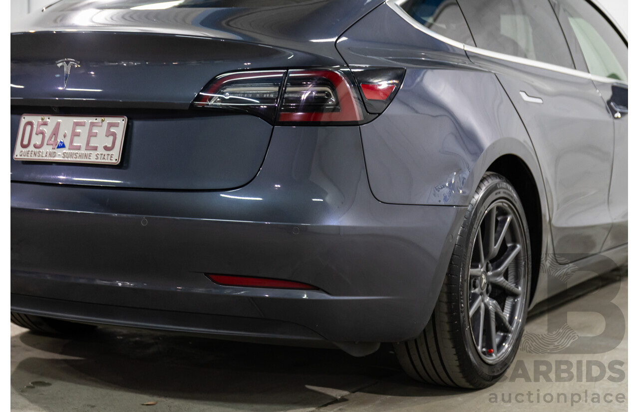 05/2020 Tesla Model 3 E1RB Standard Range (RWD) MY20 5D Sedan Midnight Silver Metallic Electric EV - 190kW