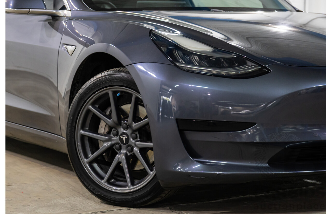 05/2020 Tesla Model 3 E1RB Standard Range (RWD) MY20 5D Sedan Midnight Silver Metallic Electric EV - 190kW