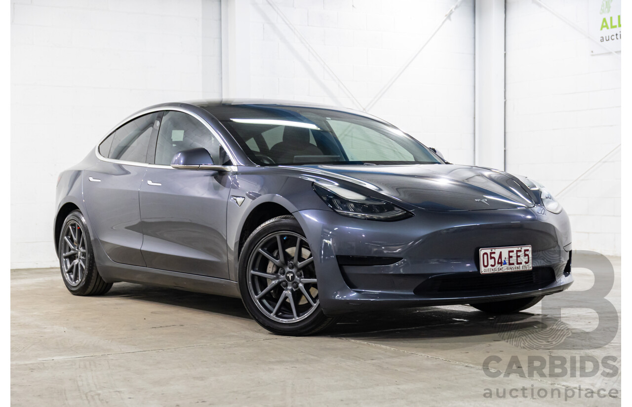 05/2020 Tesla Model 3 E1RB Standard Range (RWD) MY20 5D Sedan Midnight Silver Metallic Electric EV - 190kW