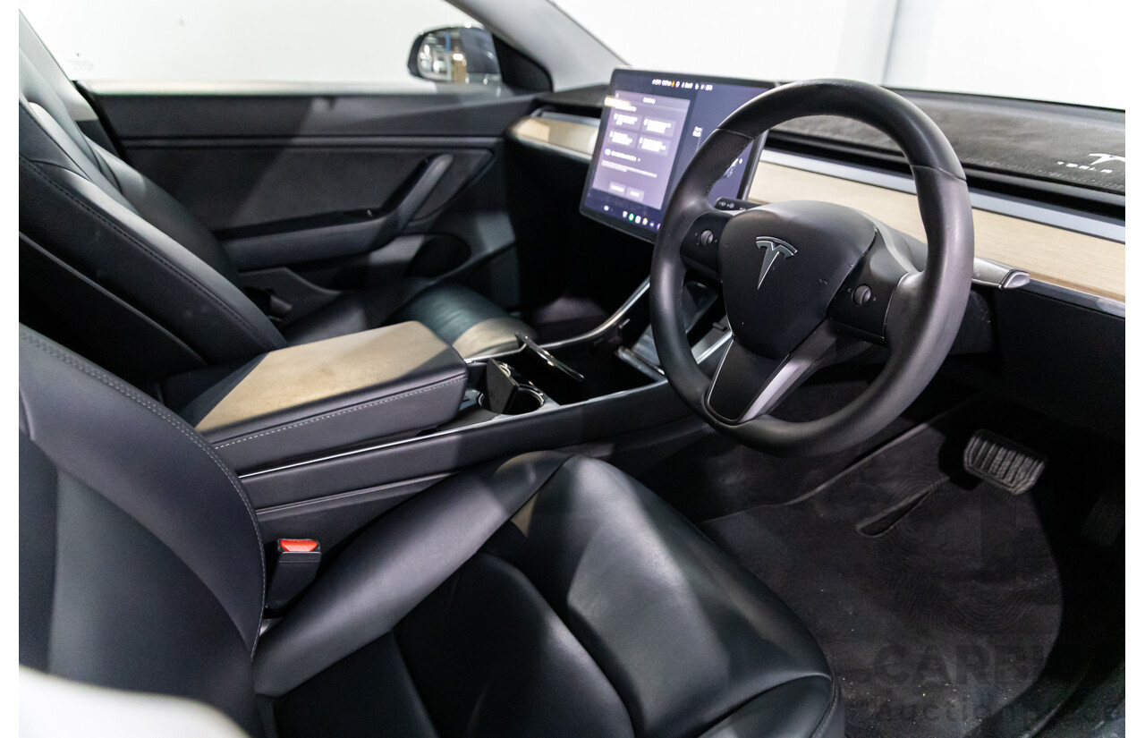 05/2020 Tesla Model 3 E1RB Standard Range (RWD) MY20 5D Sedan Midnight Silver Metallic Electric EV - 190kW