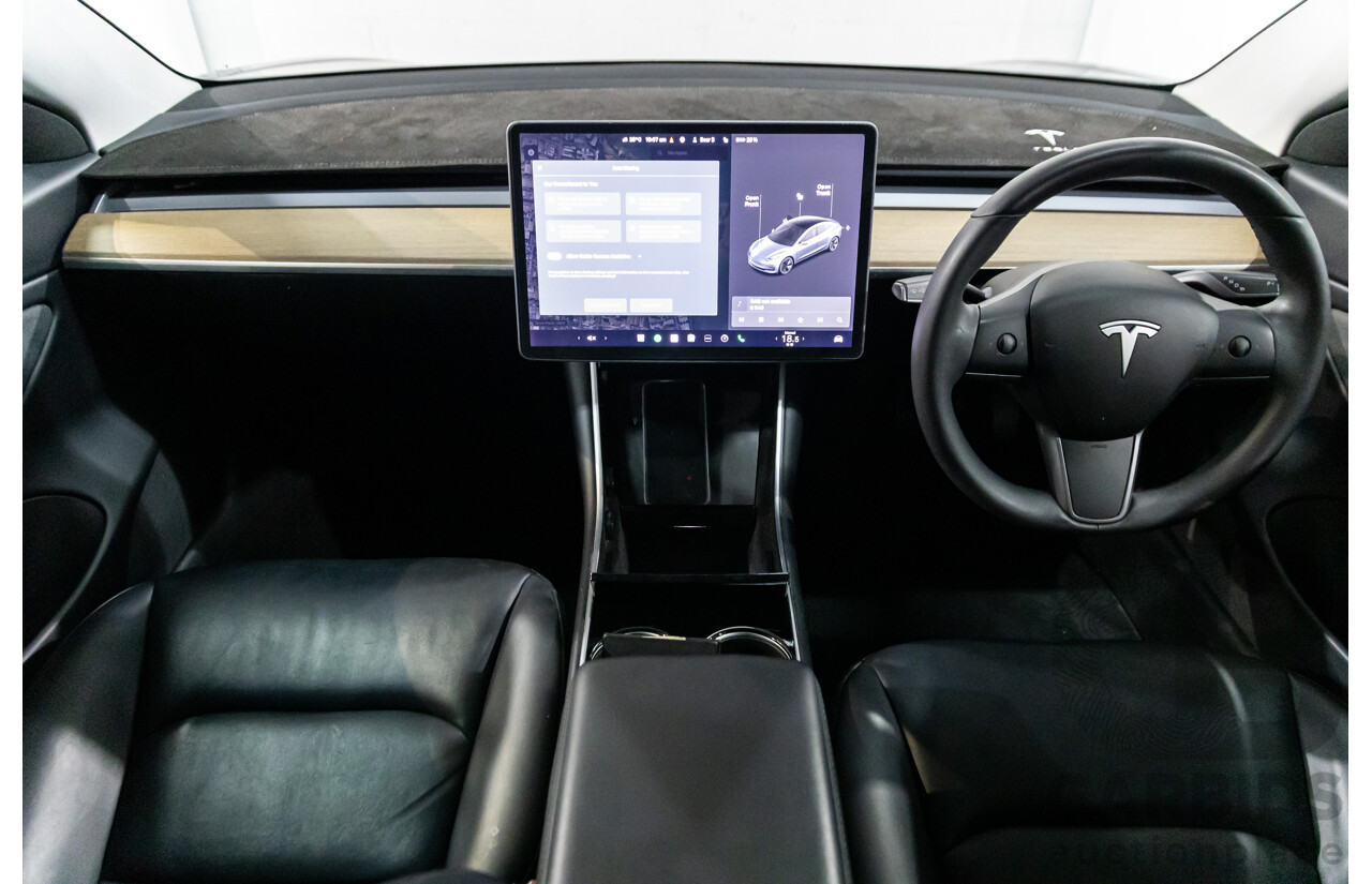 05/2020 Tesla Model 3 E1RB Standard Range (RWD) MY20 5D Sedan Midnight Silver Metallic Electric EV - 190kW