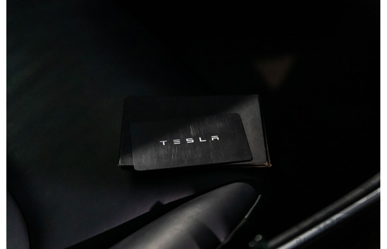 05/2020 Tesla Model 3 E1RB Standard Range (RWD) MY20 5D Sedan Midnight Silver Metallic Electric EV - 190kW