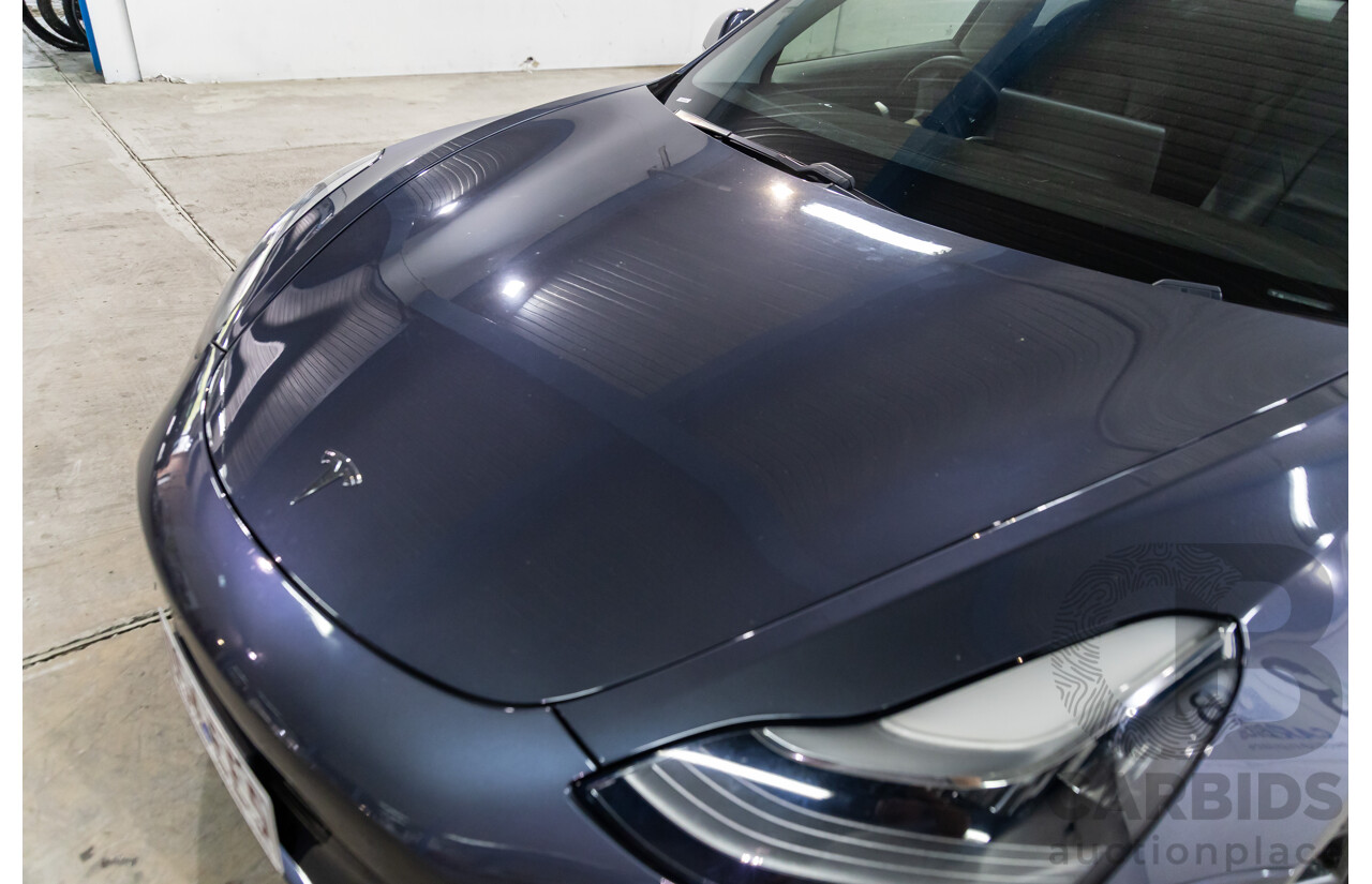 05/2020 Tesla Model 3 E1RB Standard Range (RWD) MY20 5D Sedan Midnight Silver Metallic Electric EV - 190kW