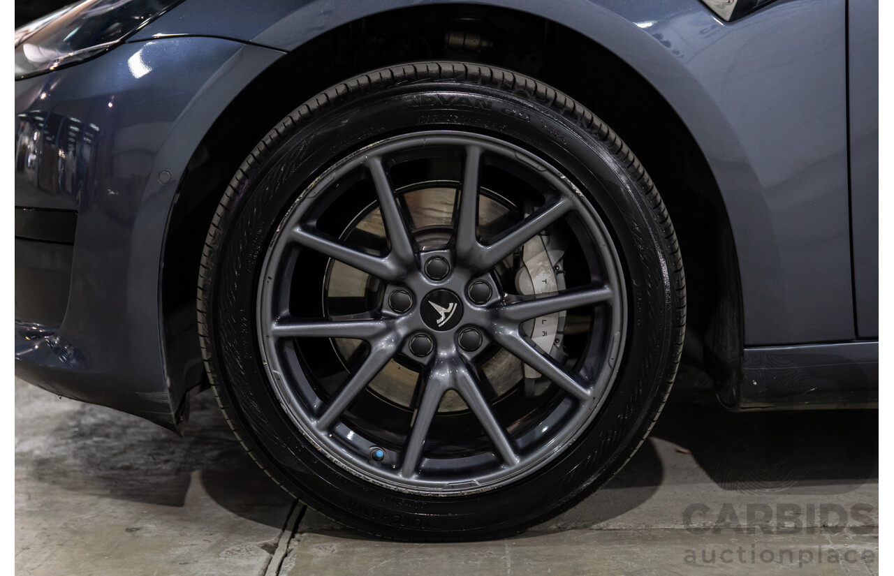 05/2020 Tesla Model 3 E1RB Standard Range (RWD) MY20 5D Sedan Midnight Silver Metallic Electric EV - 190kW